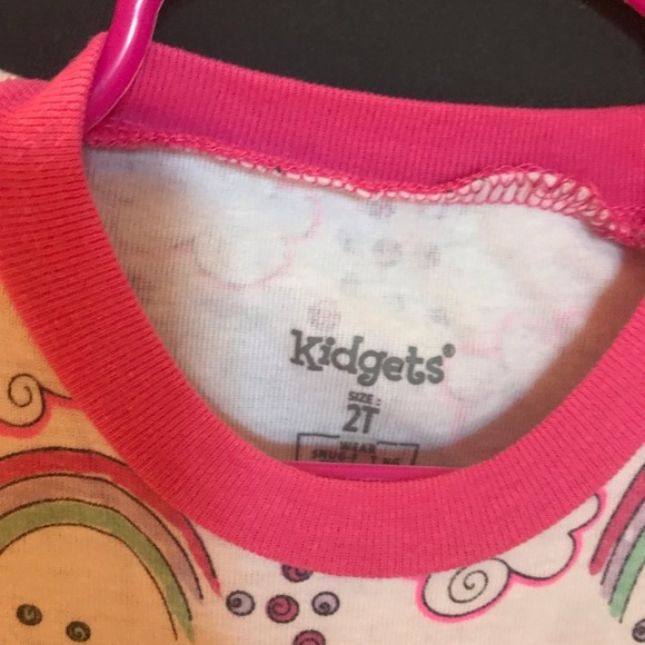 2piece set rainbow cloud design pj’s - Picture 4 of 5